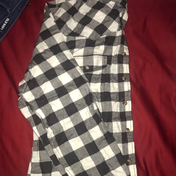 Checkered Button Up - Picture 6 of 6